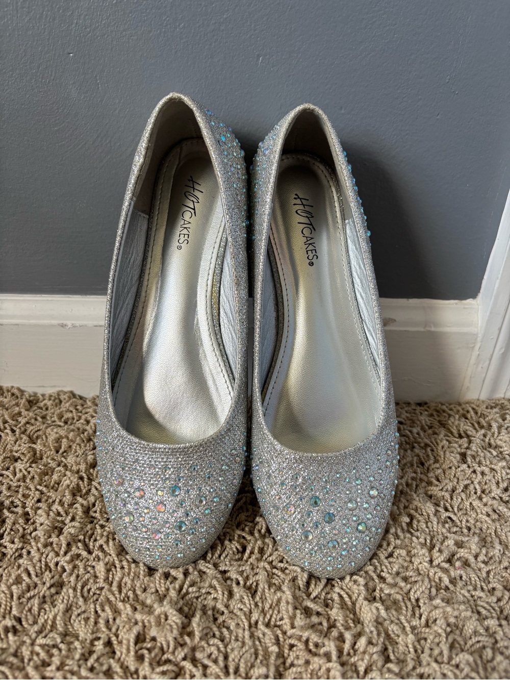 Hot Cakes Silver Glitter Ballet Flats